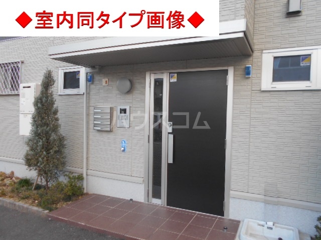 15/20 エントランス