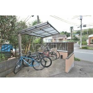 21/30 エントランス