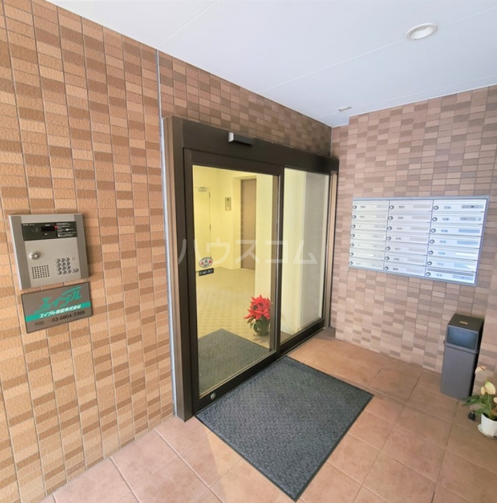 2/6 エントランス