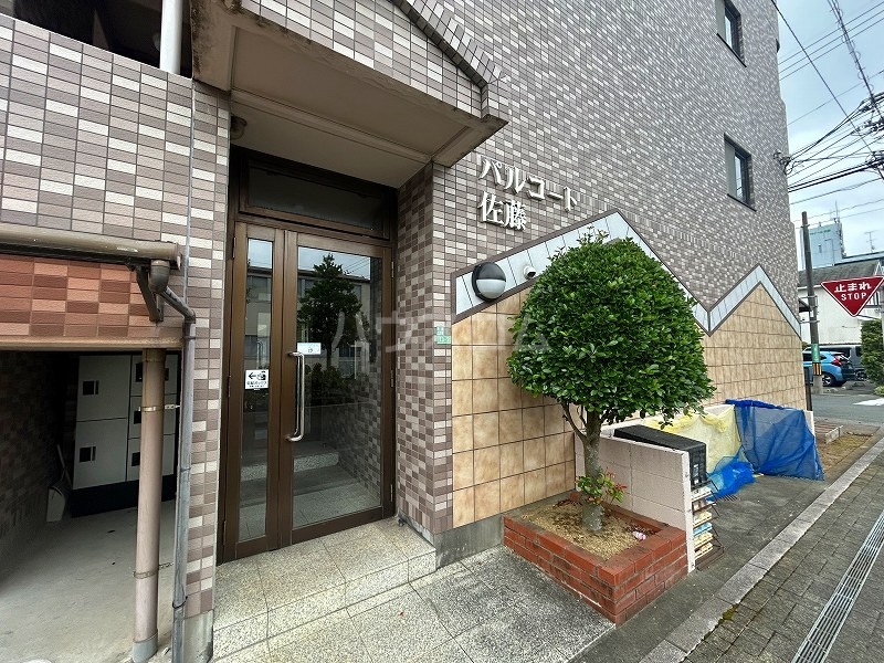 17/20 エントランス