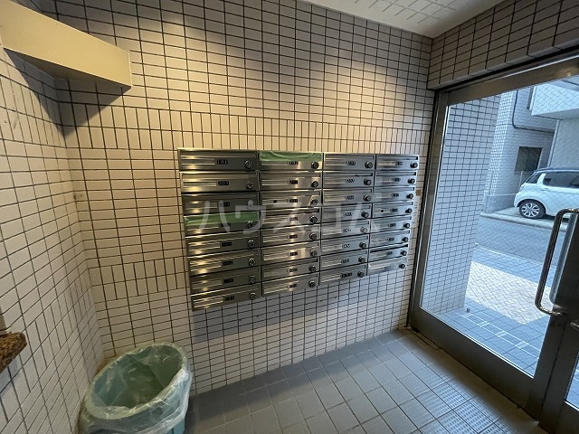 21/24 エントランス