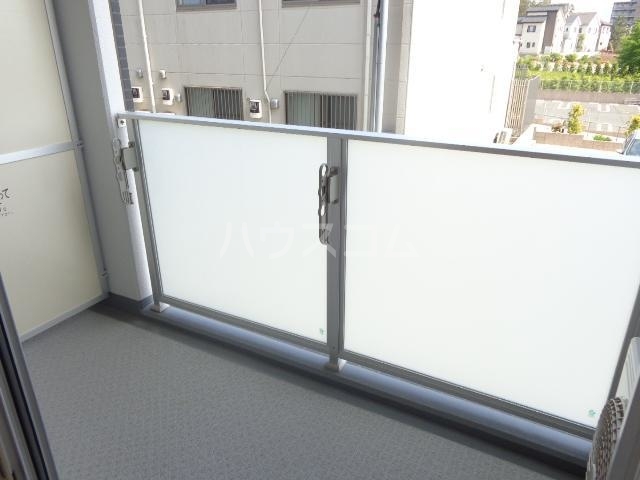 19/30 バルコニー