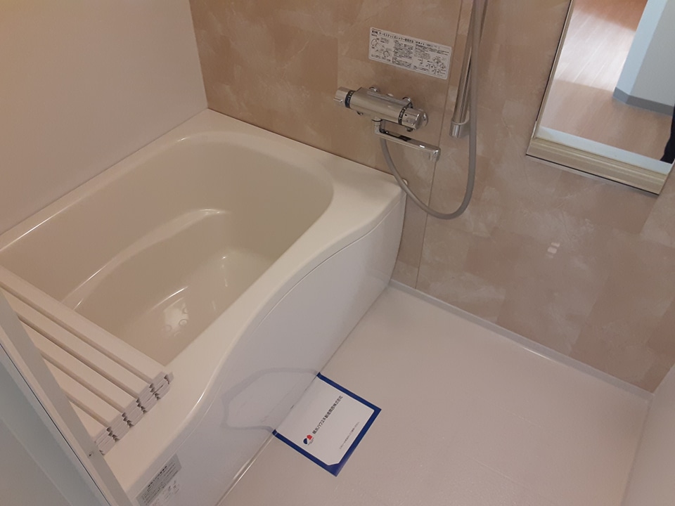 8/18 浴室