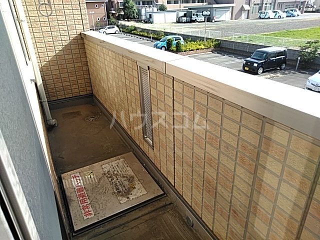 20/30 バルコニー