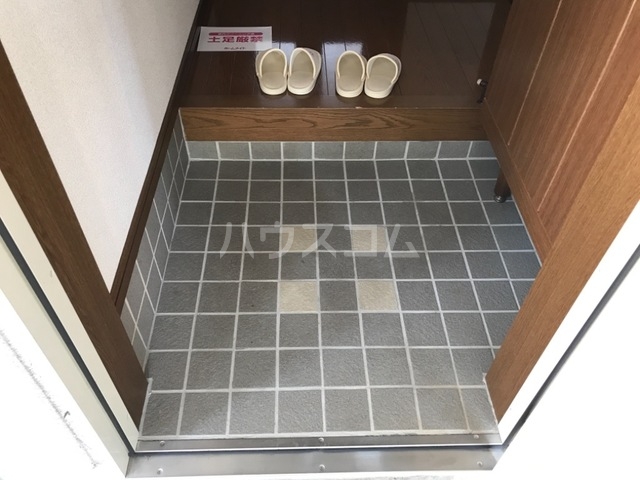 6/16 玄関
