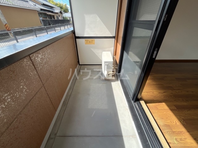 21/30 バルコニー