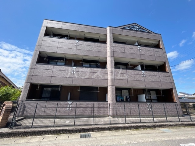 2/30 外観
