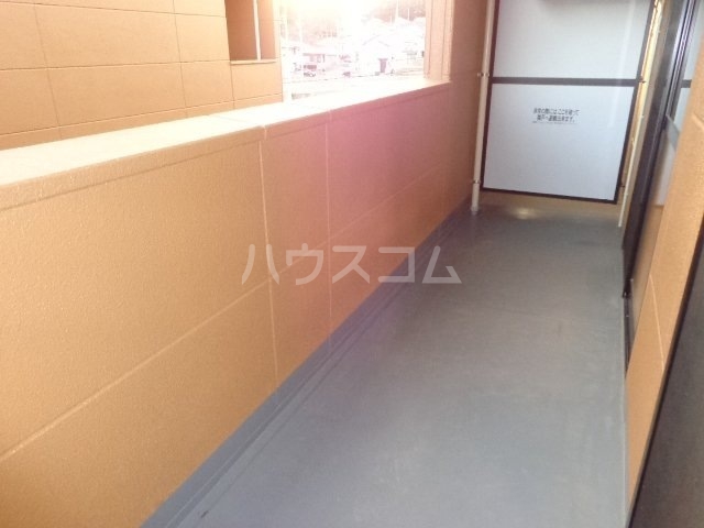 20/26 バルコニー