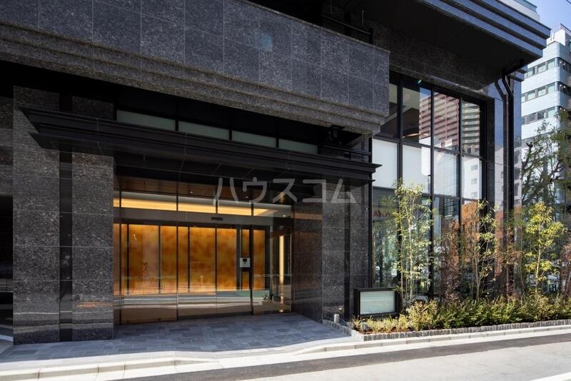 13/17 エントランス