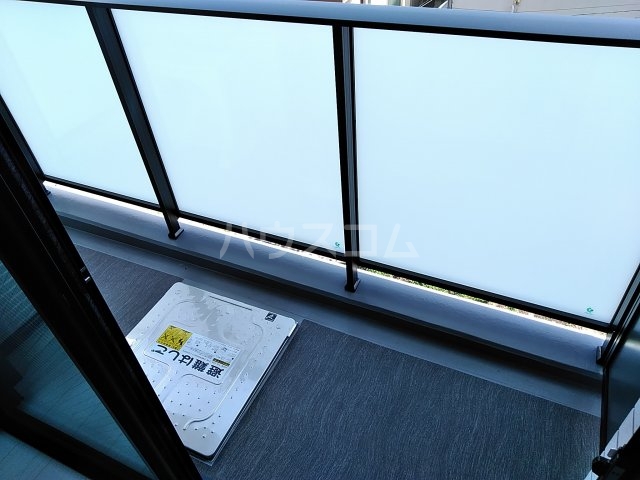 19/30 バルコニー