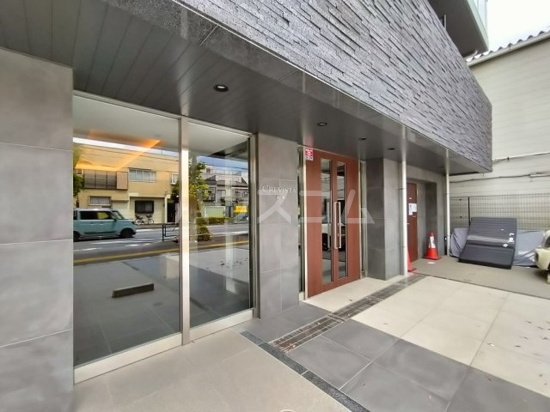 14/24 エントランス