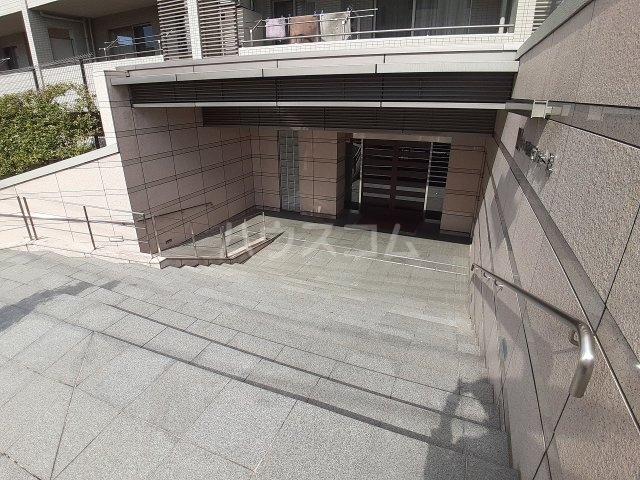 2/6 エントランス
