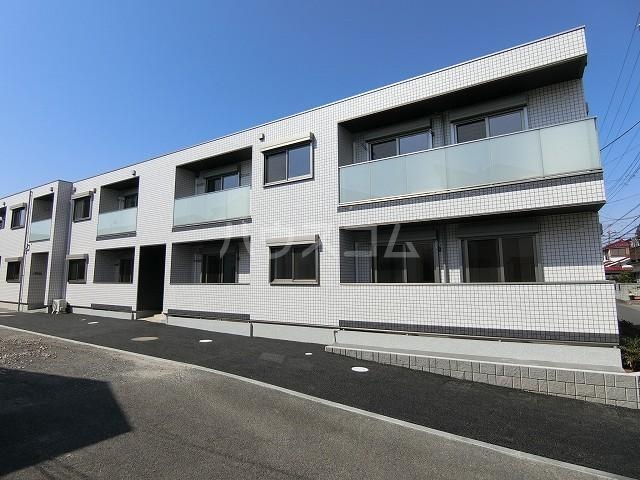 20/21 エントランス