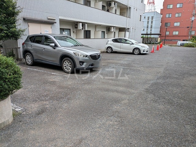 21/30 駐車場
