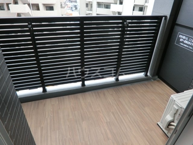 15/19 バルコニー