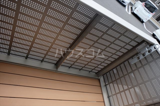 17/22 バルコニー