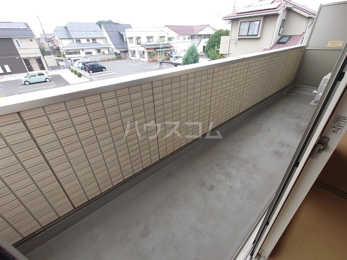 16/22 バルコニー