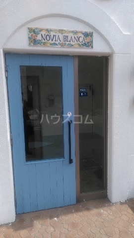 24/29 エントランス