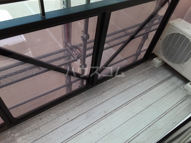 23/30 バルコニー