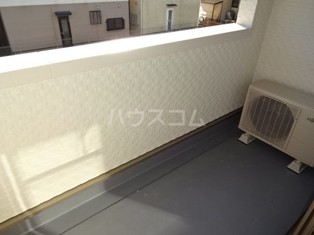 21/30 バルコニー