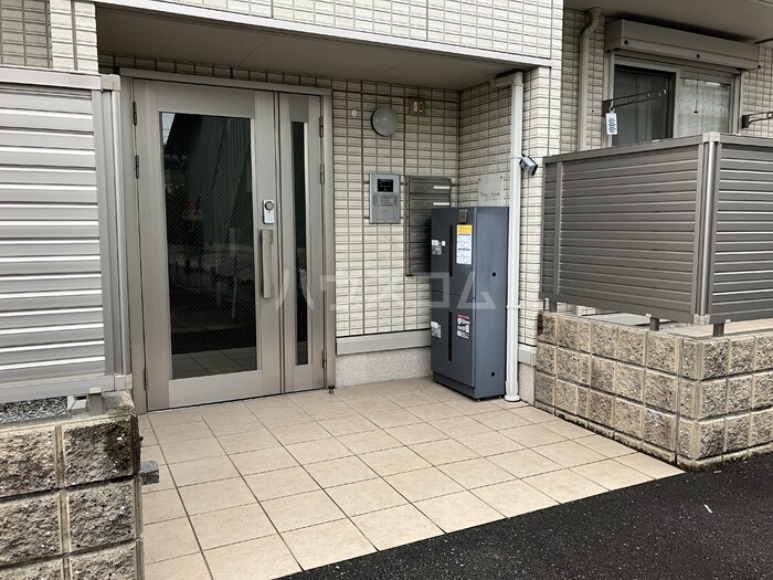 17/21 エントランス