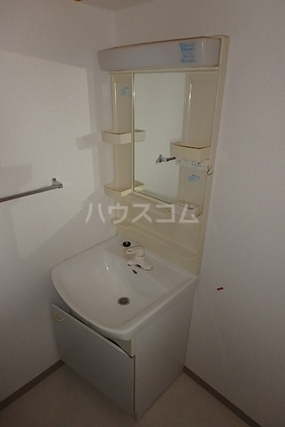 13/28 洗面