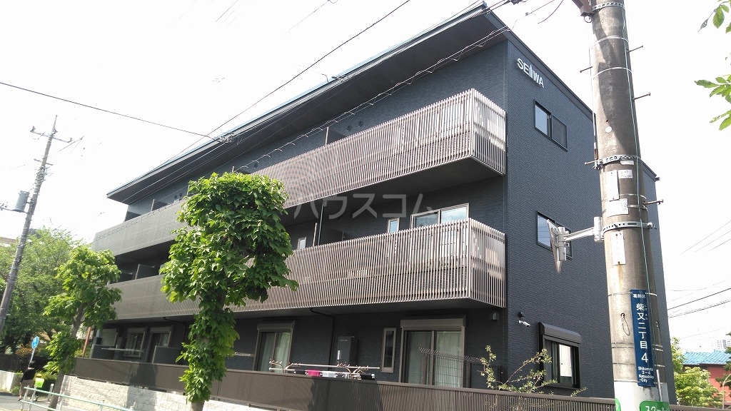 アジロハイツの外観