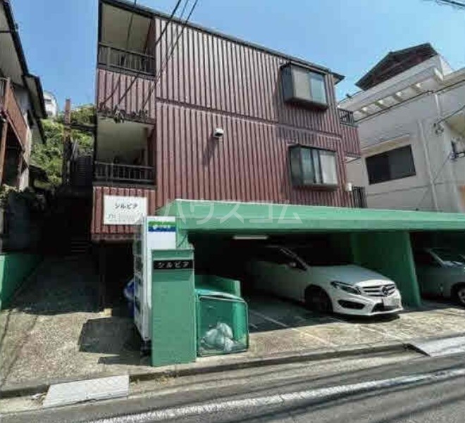 2/6 エントランス