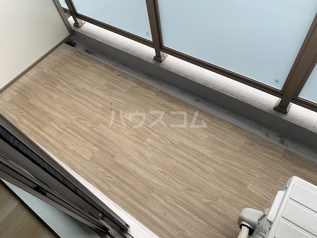 20/30 バルコニー