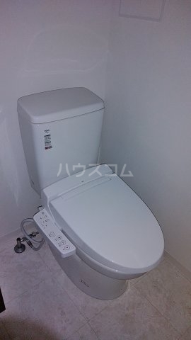 13/30 トイレ