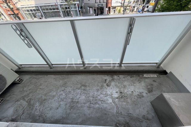 14/28 バルコニー