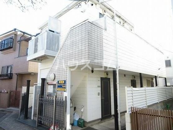 14/19 エントランス