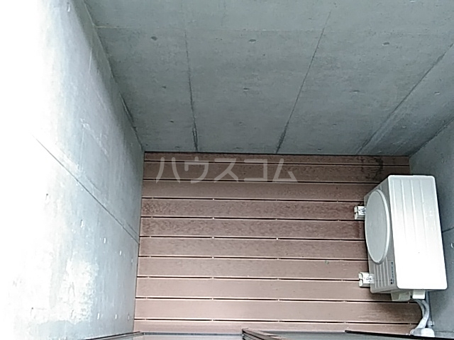 20/25 バルコニー