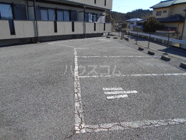 22/29 駐車場
