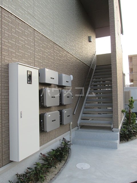 21/26 エントランス