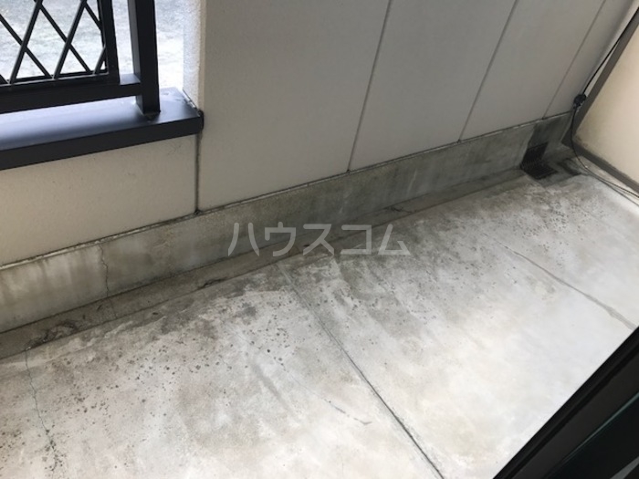 14/23 バルコニー
