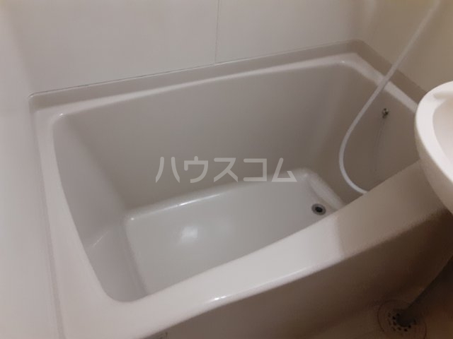 14/30 浴室