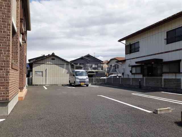 15/21 駐車場