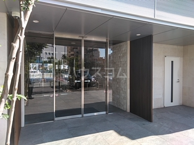 3/6 エントランス