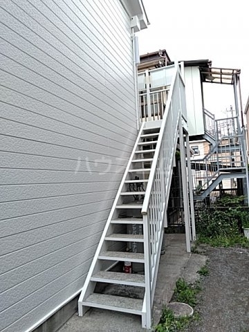 17/27 エントランス