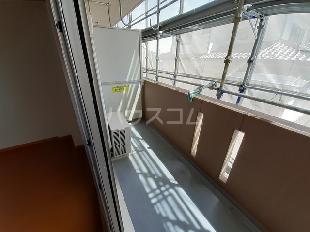 13/30 バルコニー