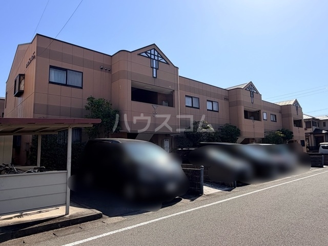 23/24 駐車場