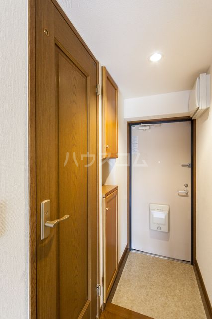 14/30 玄関