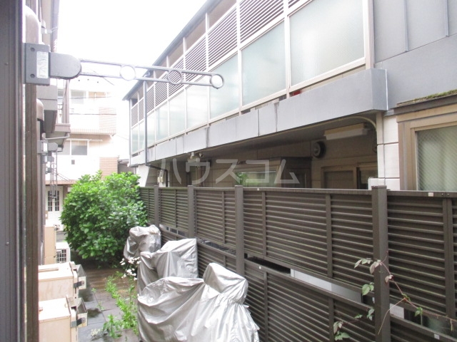 23/30 バルコニー