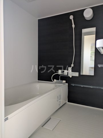 18/30 浴室