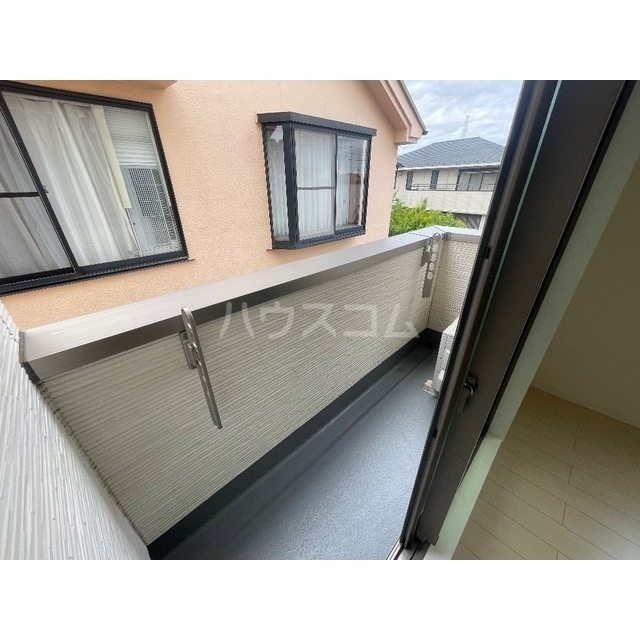 16/27 バルコニー