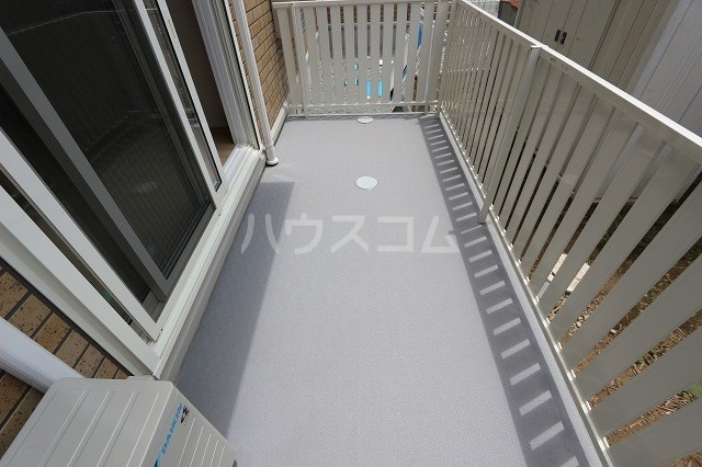 15/28 バルコニー
