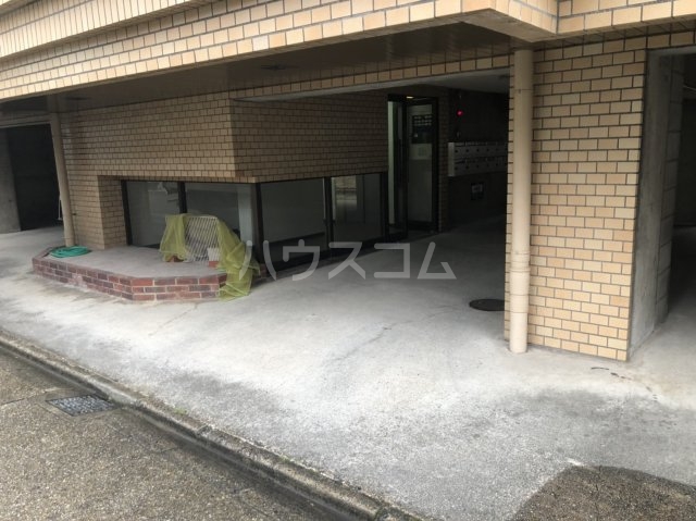 2/6 エントランス