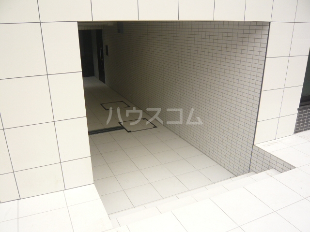 3/5 エントランス