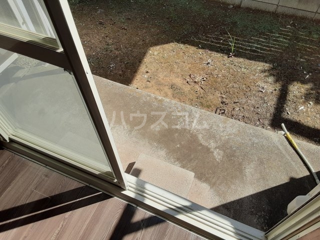 13/23 バルコニー